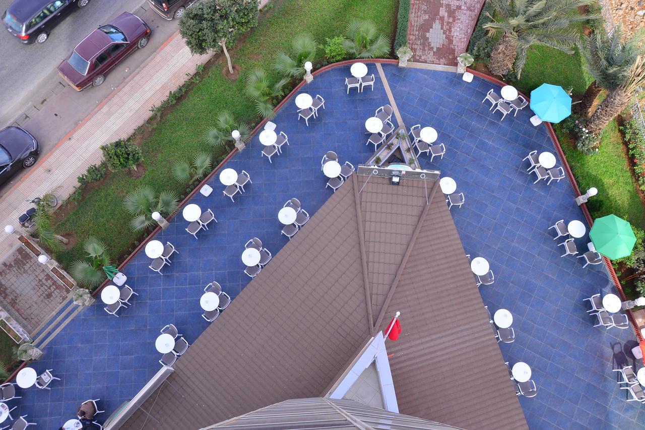 בני מלאל Hotel Hadaik Ain Asserdoune מראה חיצוני תמונה