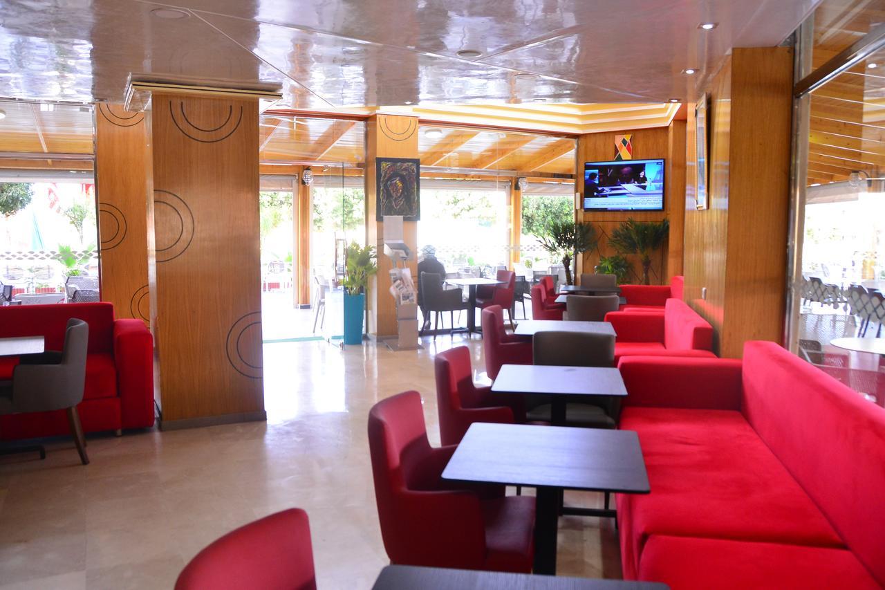 בני מלאל Hotel Hadaik Ain Asserdoune מראה חיצוני תמונה