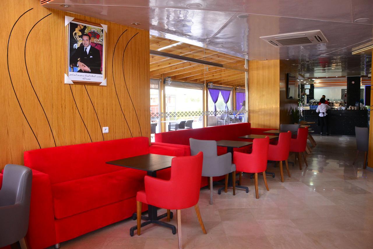 בני מלאל Hotel Hadaik Ain Asserdoune מראה חיצוני תמונה